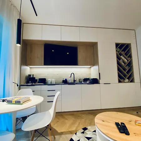 Concept Port * وارسو